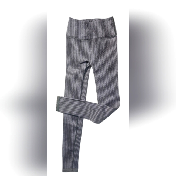 Fabletics Ribbed Leggings - Picture 8 of 8